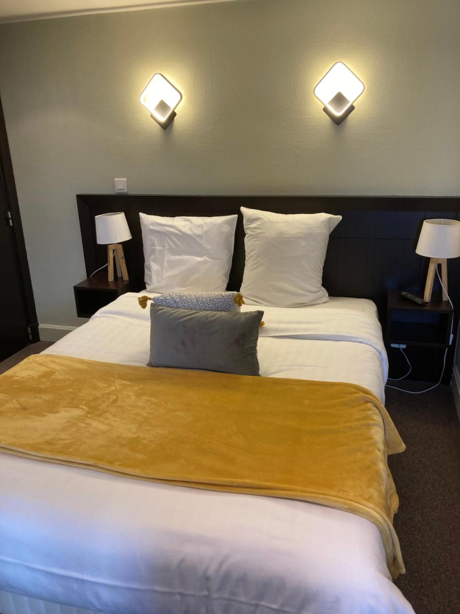 Hotel Le Franklin Paris